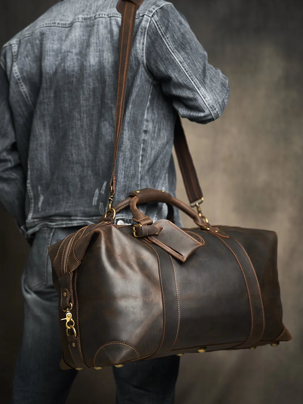 Customised Laser Engraving Crazy Horse Genuine Leather Men Travel Bag Real Leather Travel Duffel  Male Luuage Handbag Duffle