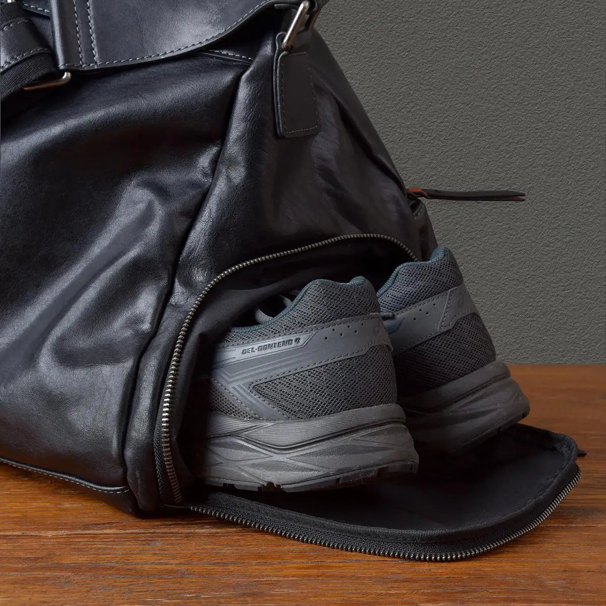 outdoor sports luxury genuine leather men's travel bag casual designer handmade soft cow leather black big luggage fitness bag