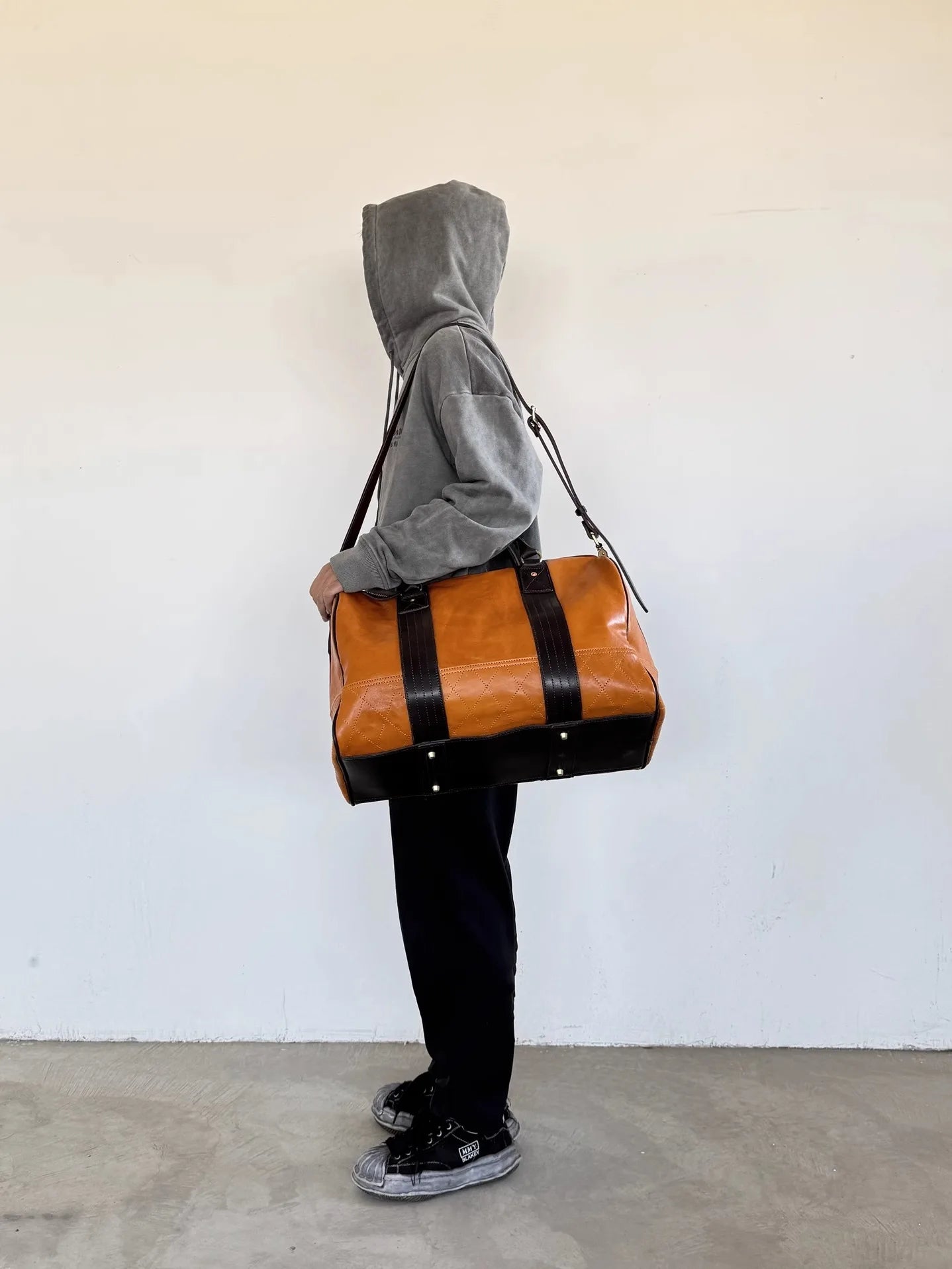 PNDME Vintage designer handmade genuine leather large-capacity men travel bags outdoor fitness handbags cow leather luggage bag