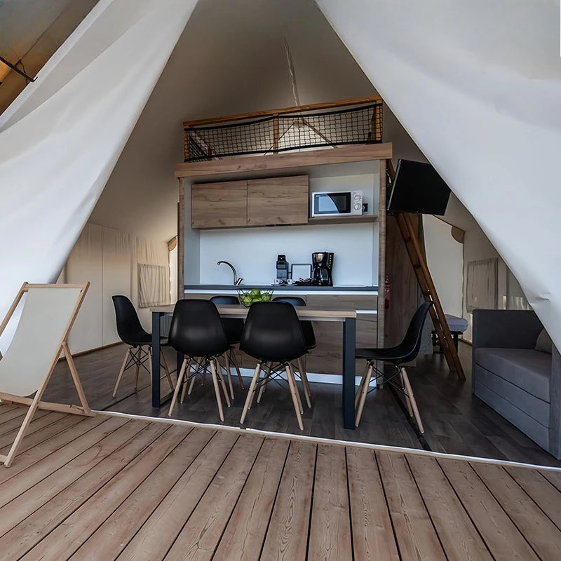 Outdoor Resort Farm Camp Light Luxury Tent, Scenic Accommodation Homestay Wild Luxury Cabin Hotel Tent