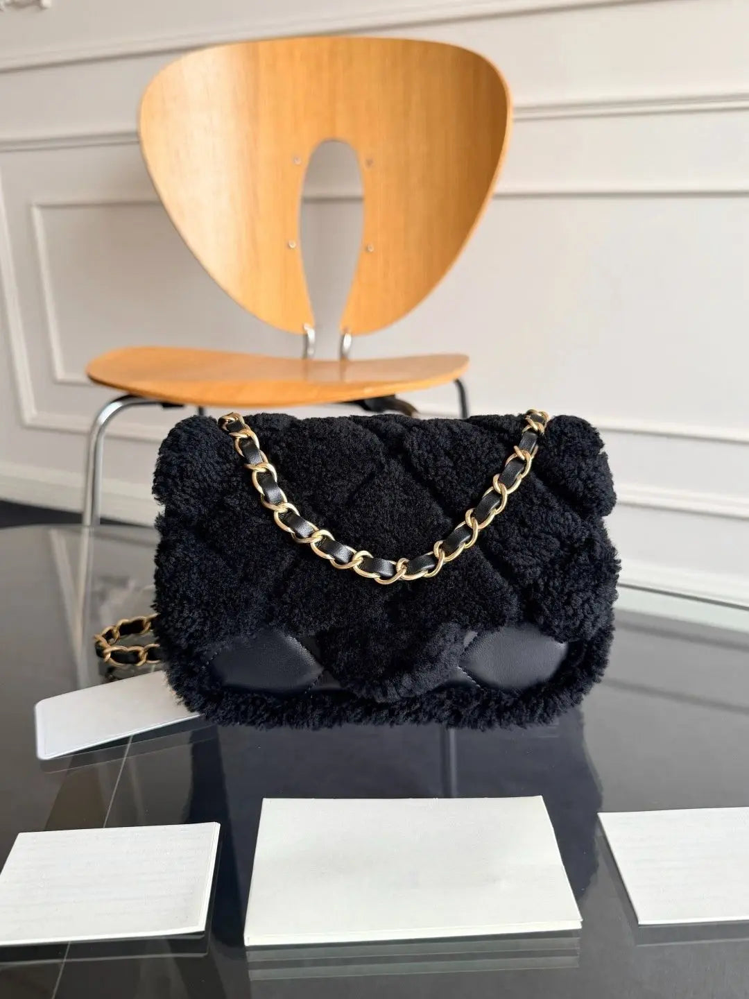 Fashion Women Fluffy Shoulder Bags Female Winter Chain Underarm Bag Solid Color Handbag Soft Plush Handle Bag.YD