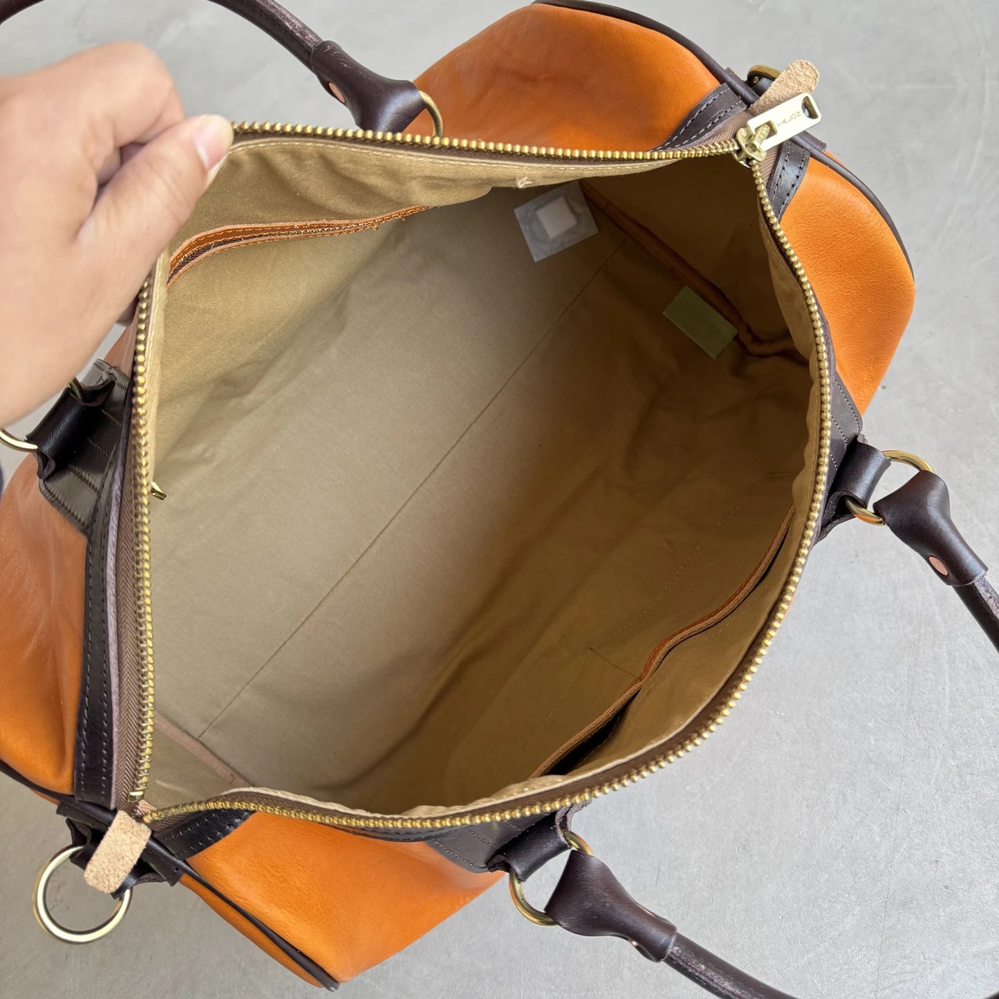 PNDME Vintage designer handmade genuine leather large-capacity men travel bags outdoor fitness handbags cow leather luggage bag