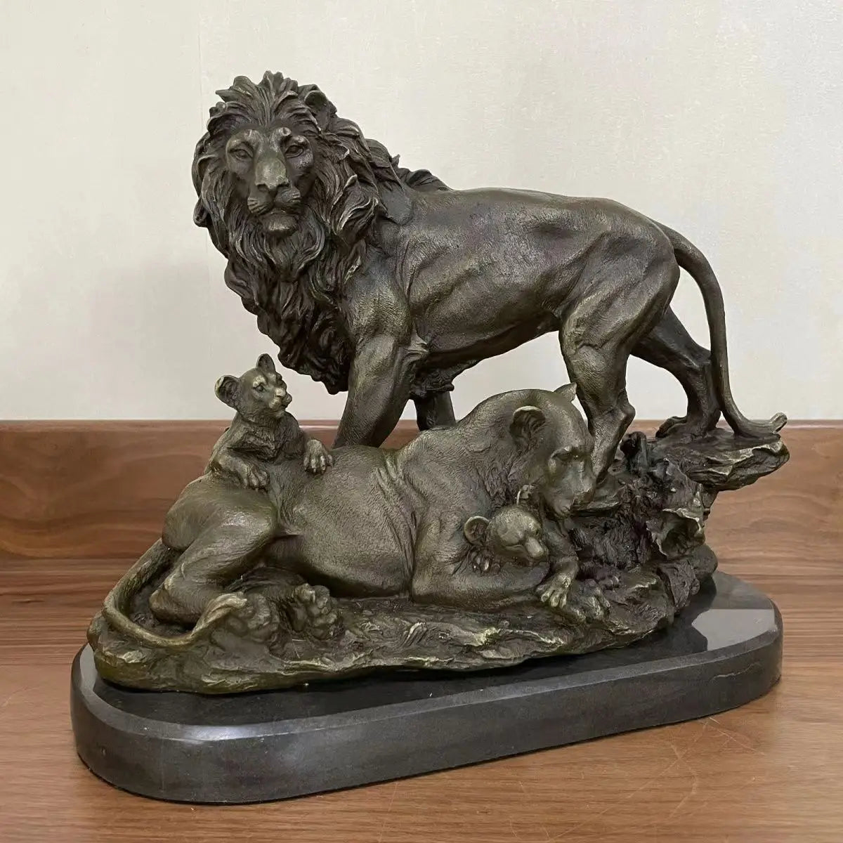 Lion Family Real Bronze Statue Love Wild Animal Sculpture Wildlife Art Home Office Table Decoration Gift Large