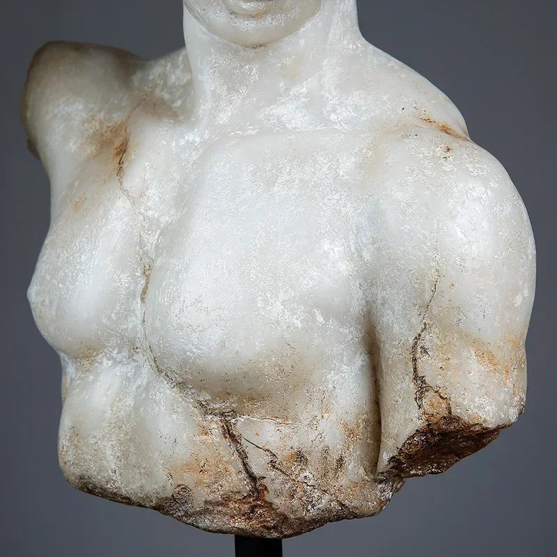 Nordic Home Decor Retro Character Resin Sculpture Ornament American Living Room Decoration Statue